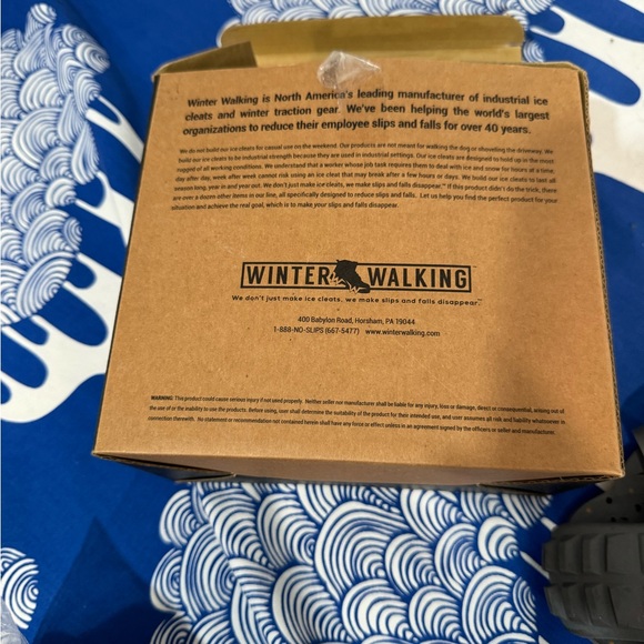 WINTER WALKING SLIP ON - Picture 4 of 4